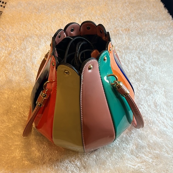 Mezon Handbag - Picture 2 of 10